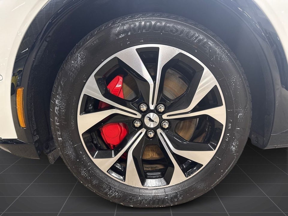 Ford Mustang Mach-E 91 Extended Range AWD 5d