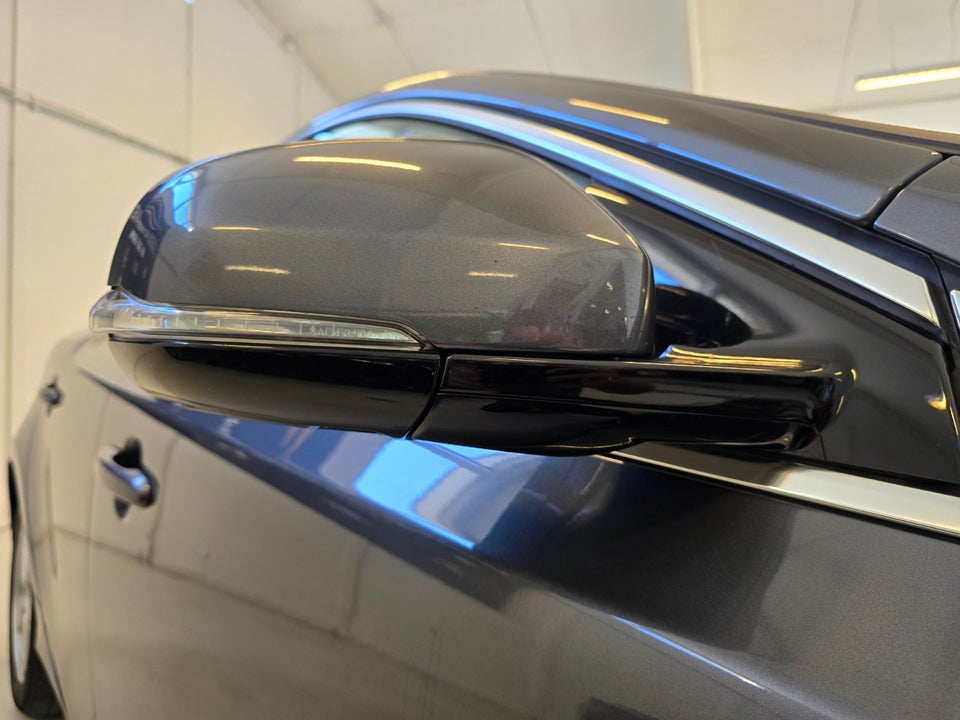 Volvo V40 1,6 D2 115 Momentum 5d