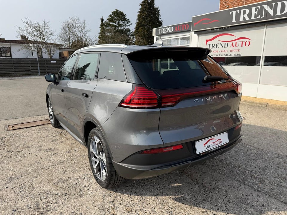 Aiways U5 Premium 5d