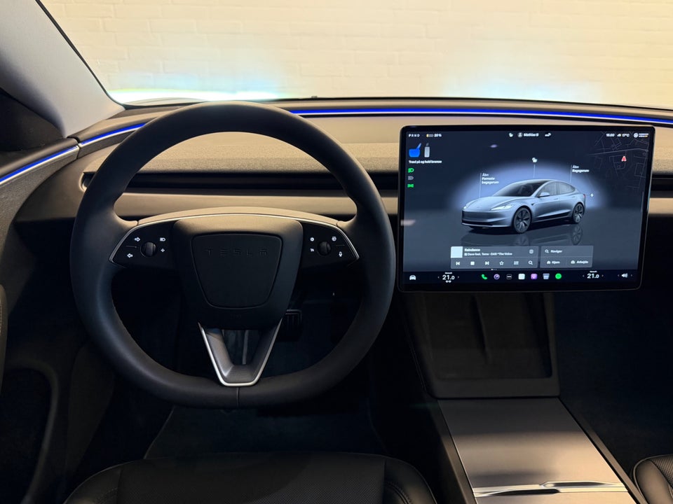Tesla Model 3 RWD 4d