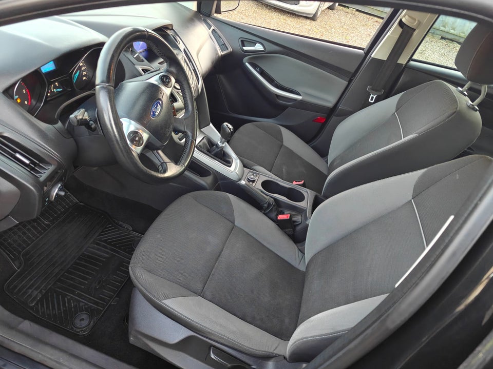 Ford Focus 1,6 TDCi 95 Edition stc. 5d