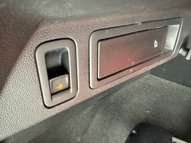 VW Tiguan 2,0 TSi 180 R-line DSG 4Motion 5d