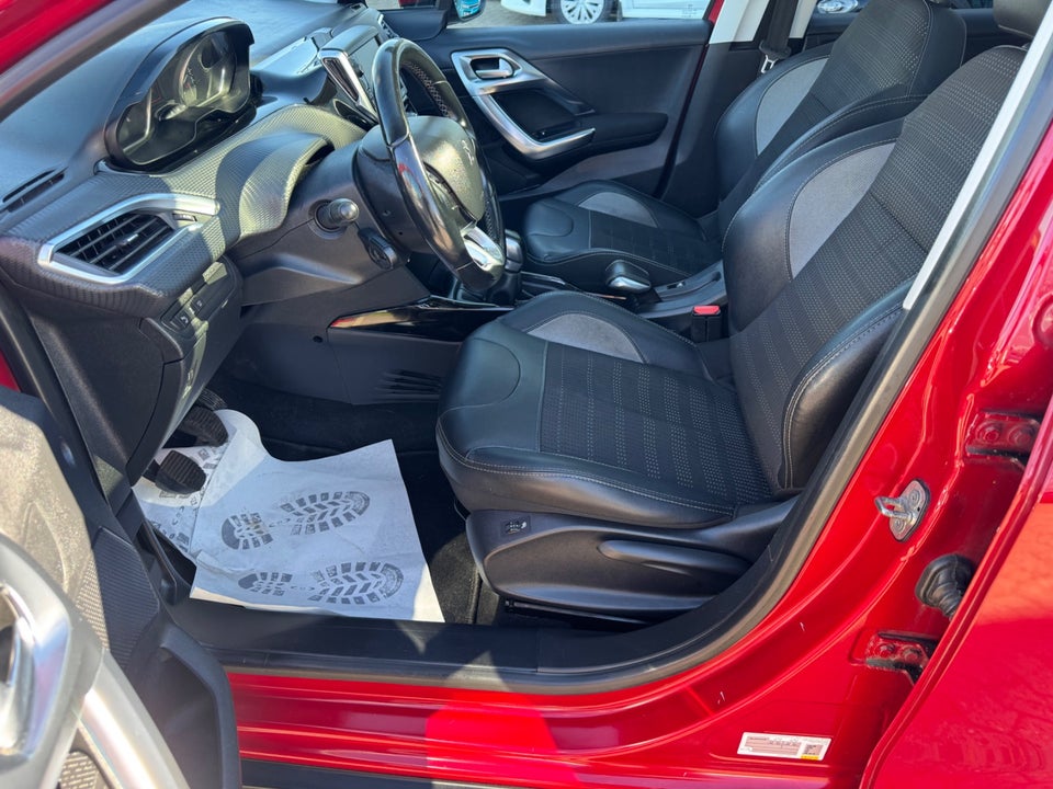 Peugeot 2008 1,6 BlueHDi 100 Allure Sky 5d