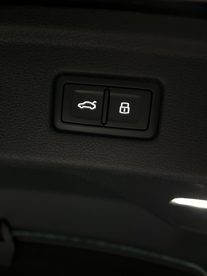 Audi A5 3,0 TDi 218 S-line Sportback quattro S-tr. 5d