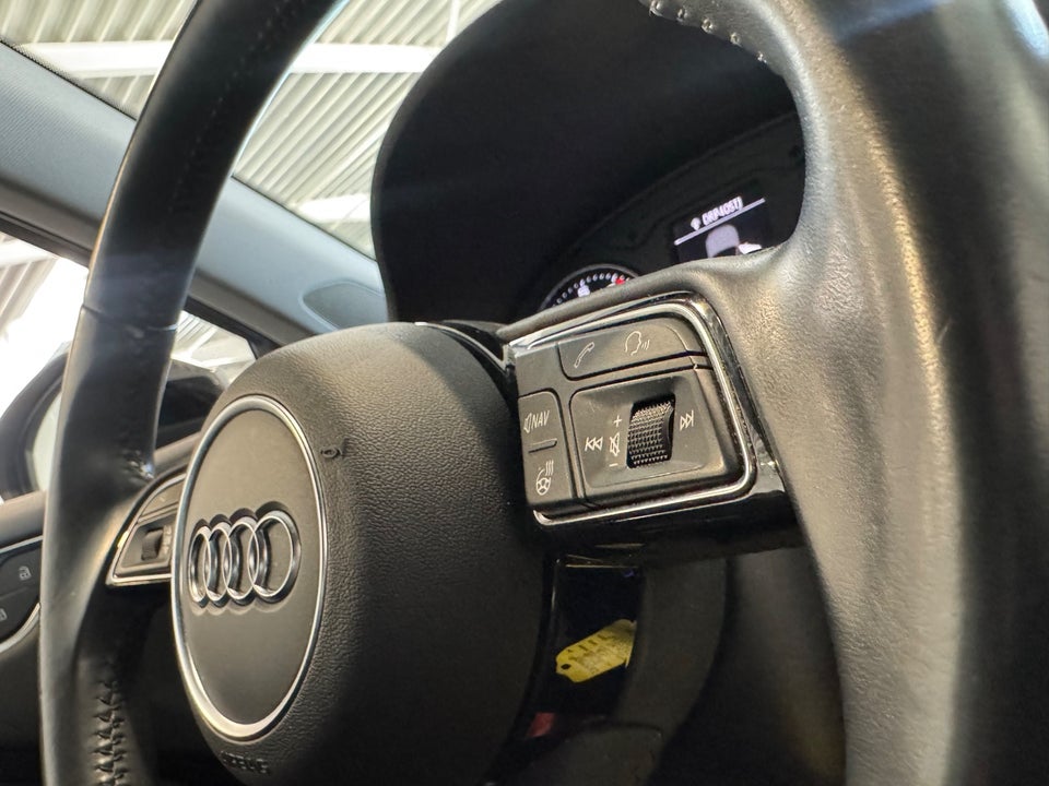 Audi A3 40 TFSi S-line Sport S-tr. 5d