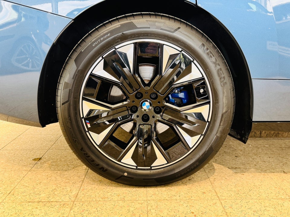 BMW iX xDrive45 M-Sport 5d