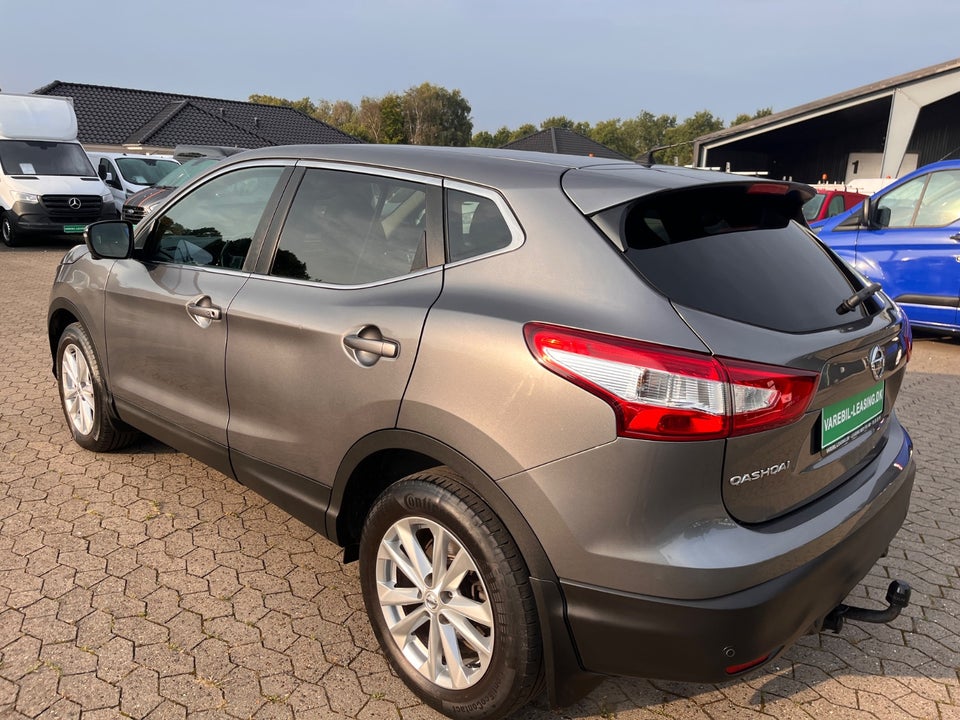 Nissan Qashqai 1,2 Dig-T 115 Acenta Van 5d