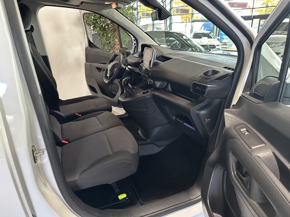 Peugeot Partner 1,5 BlueHDi 100 L2V2 Plus Van