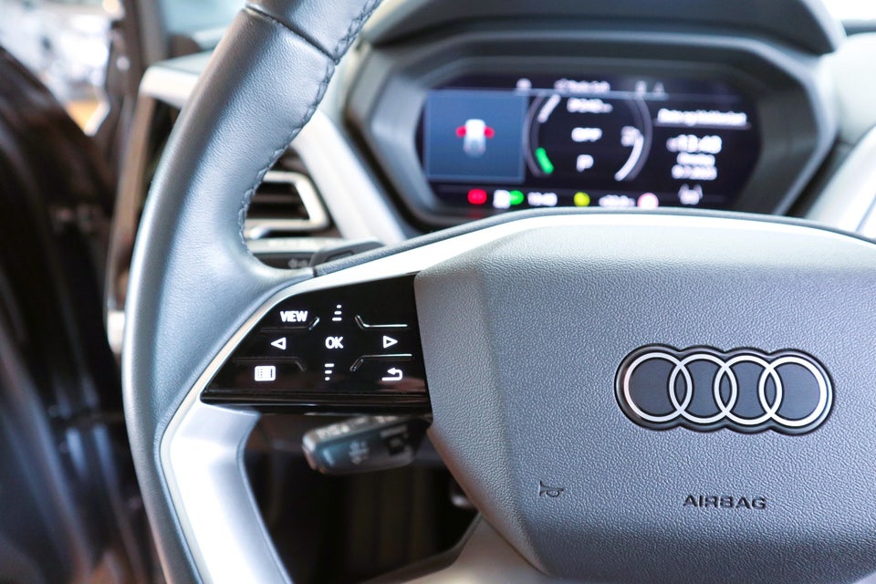 Audi Q4 e-tron 40 Attitude 5d