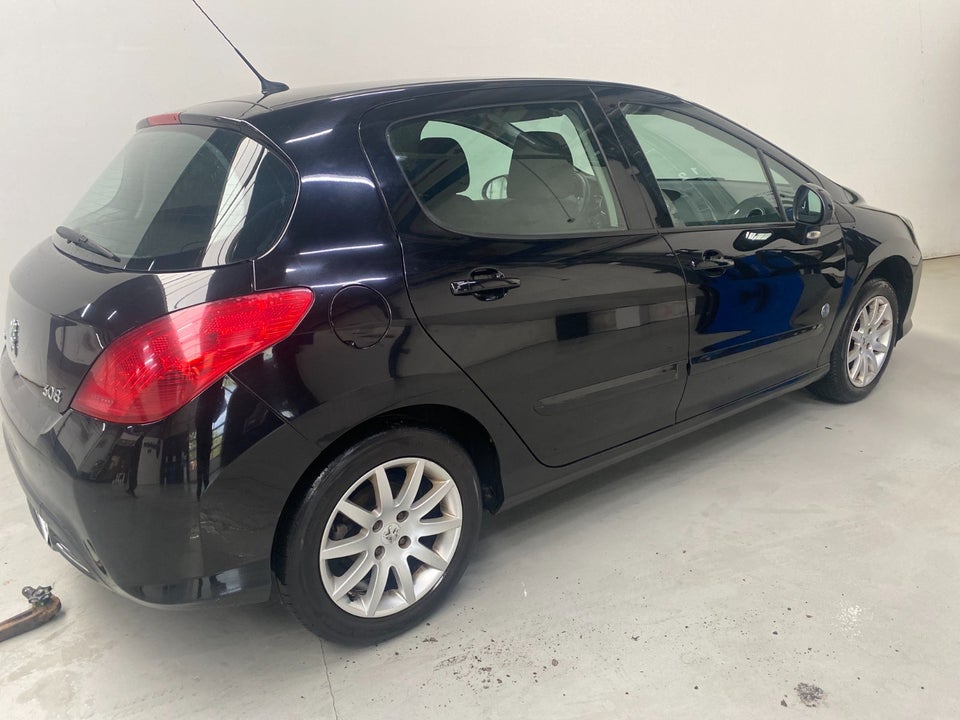 Peugeot 308 1,6 HDi 92 Comfort+ 5d