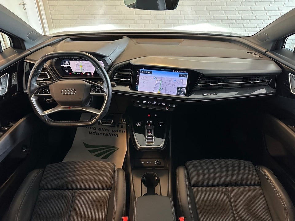 Audi Q4 e-tron 40 S-line 5d