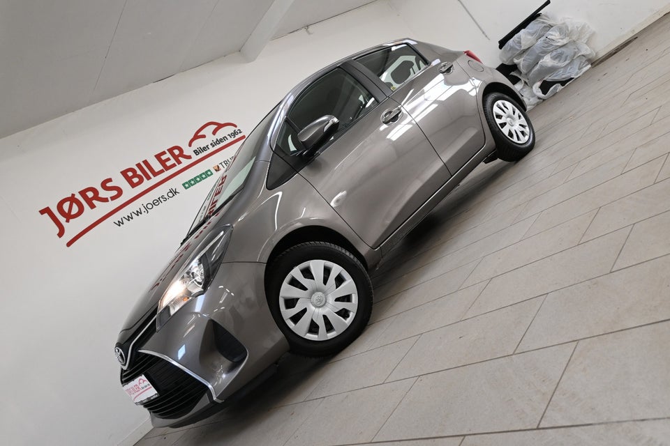 Toyota Yaris 1,3 VVT-i T2 Komfort 5d