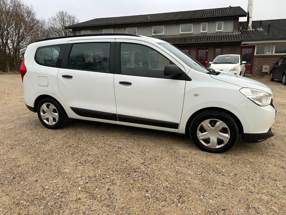 Dacia Lodgy 1,6 16V Ambiance 7prs 5d
