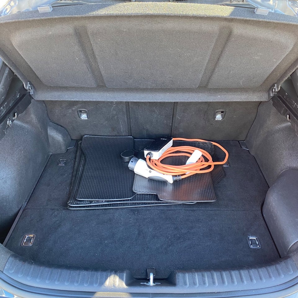 Kia XCeed 1,6 PHEV Upgrade DCT 5d