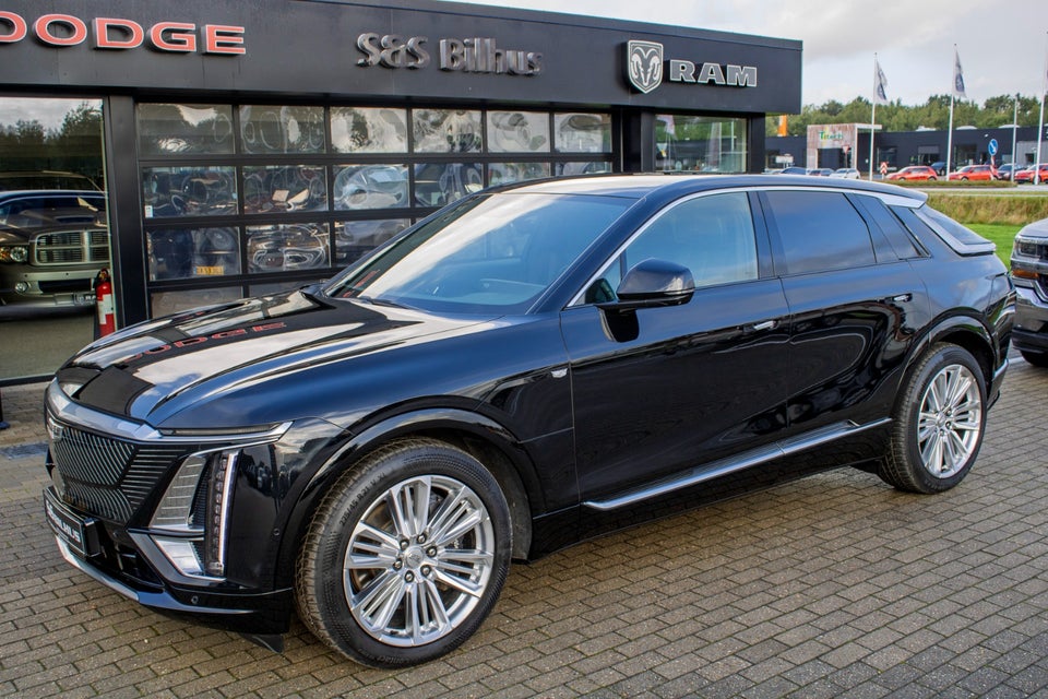 Cadillac Lyriq 600 E4 Sport AWD 5d