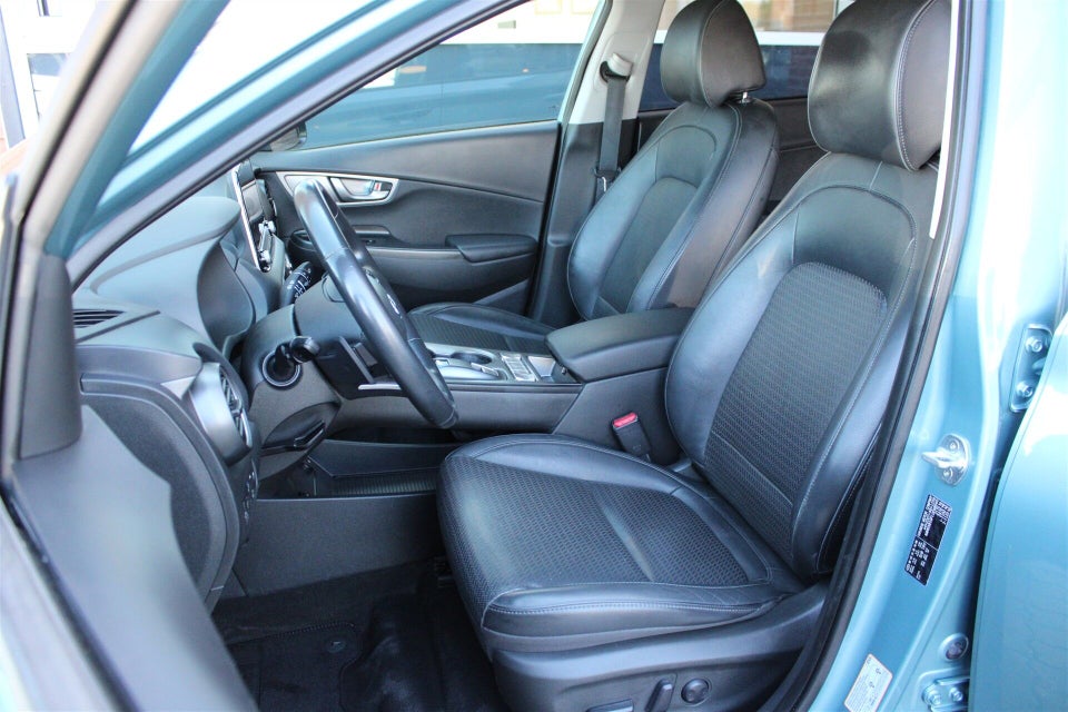 Hyundai Kona 64 EV Premium 5d