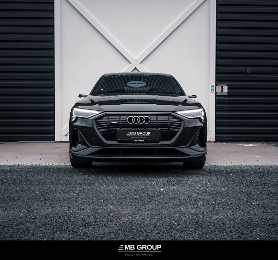 Audi e-tron 55 S-line Sportback quattro 5d