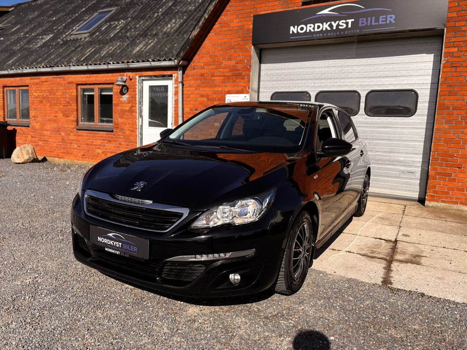 Peugeot 308 1,6 BlueHDi 120 Allure Sky 5d