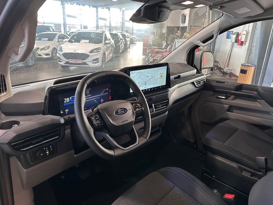 Ford E-Transit Custom 340L 64 Limited