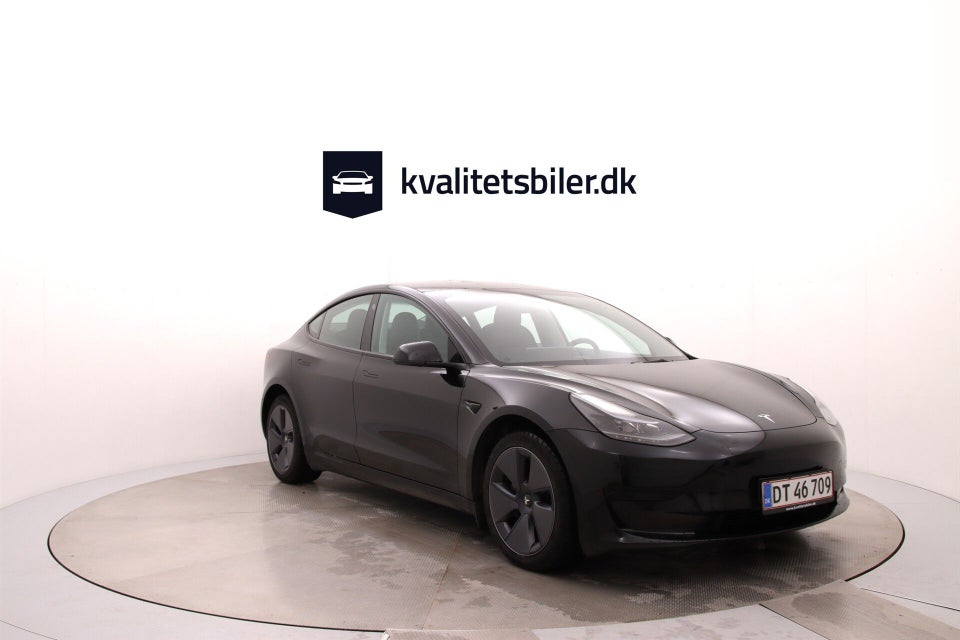 Tesla Model 3 RWD 4d