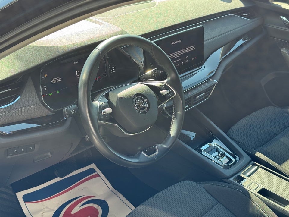 Skoda Octavia 1,4 TSi iV Plus Combi DSG 5d