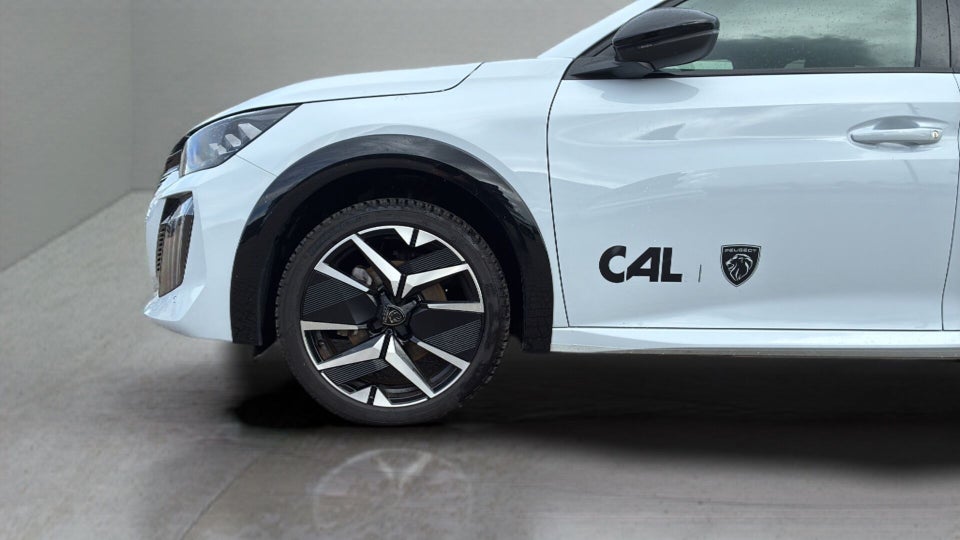 Peugeot e-208 54 GT Pack 5d