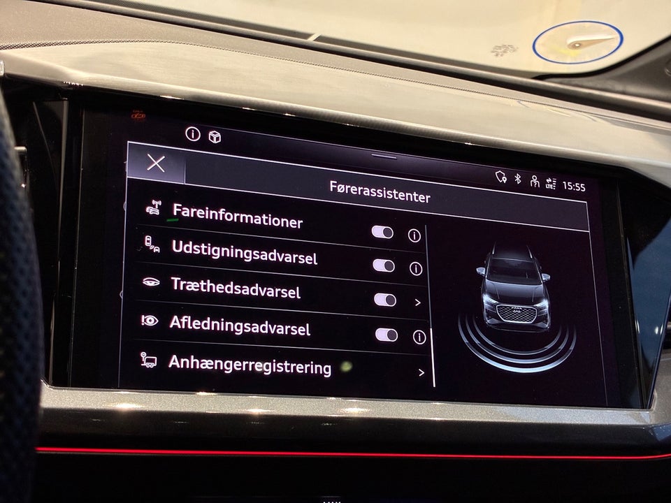 Audi Q4 e-tron 45 S-line quattro 5d