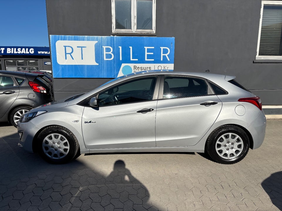 Hyundai i30 1,6 GDi XTR Eco 5d