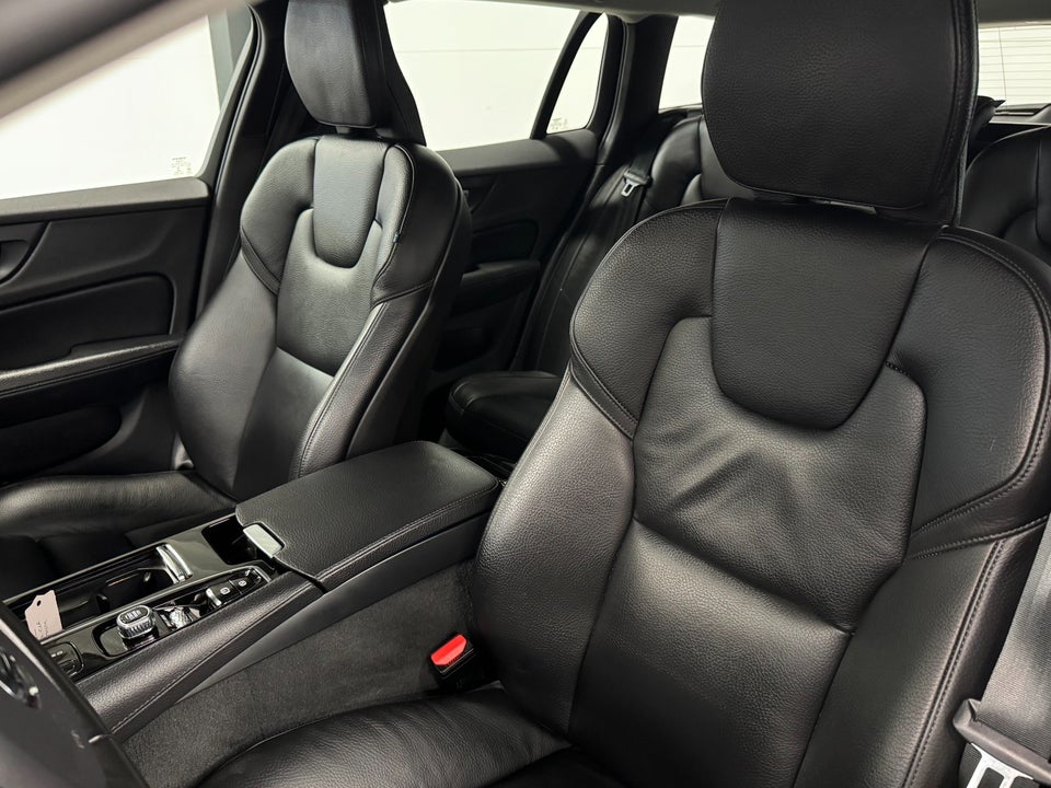 Volvo V60 2,0 T6 ReCharge Inscription aut. AWD 5d