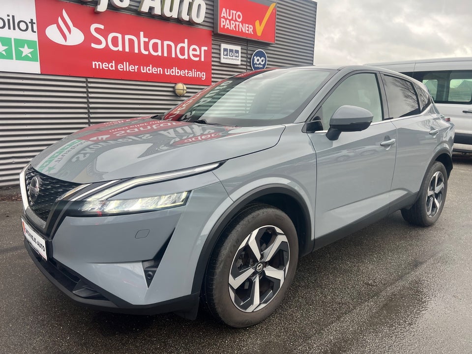 Nissan Qashqai 1,3 Dig-T 160 N-Connecta 5d
