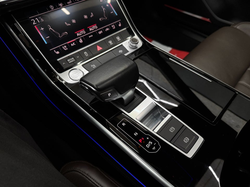Audi A8 50 TDi quattro Tiptr. 4d