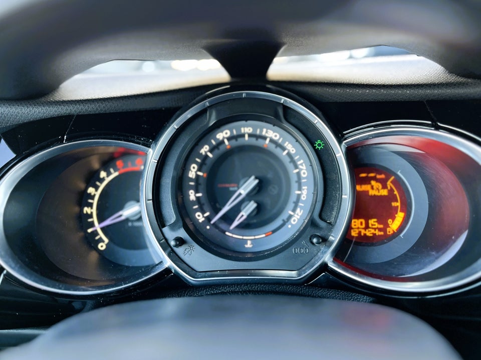 Citroën DS3 1,6 e-HDi 90 Style 3d