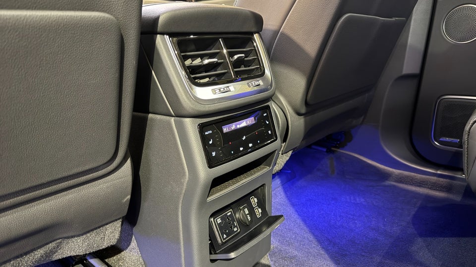 Hongqi E-HS9 99 Exclusive 5d