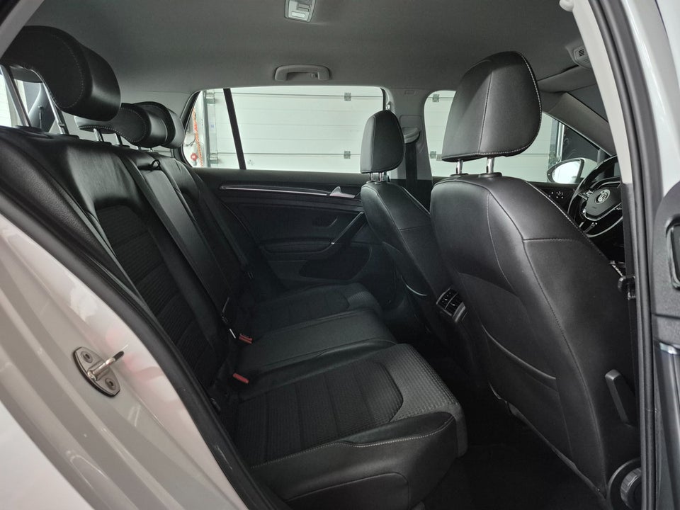 VW Golf VII 1,4 TSi 140 Highline DSG BMT 5d