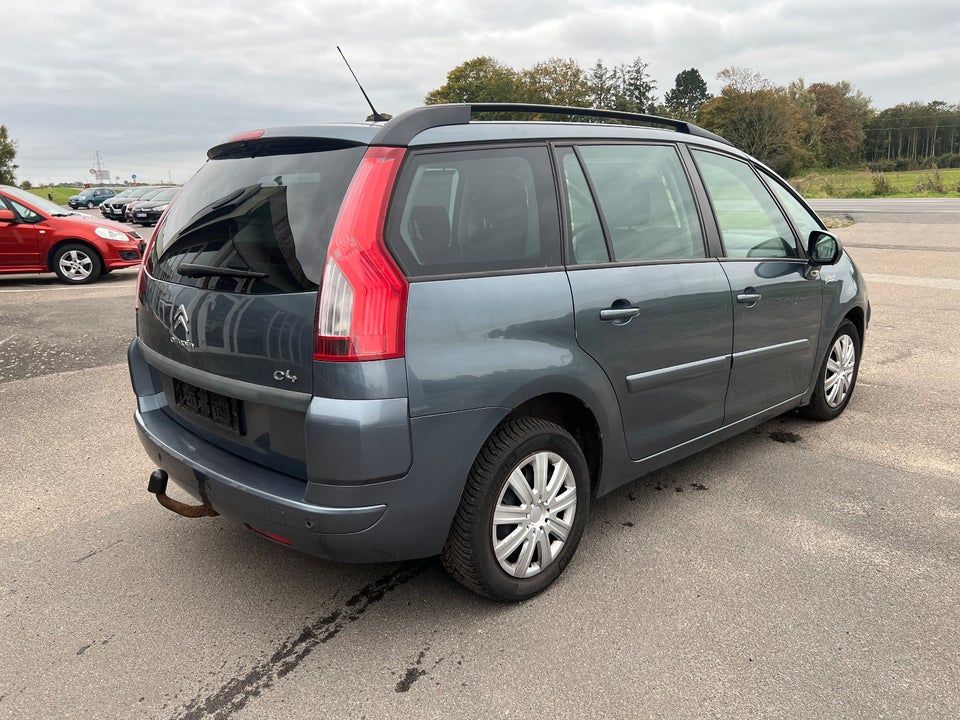 Citroën Grand C4 Picasso 1,6 e-HDi 112 Exclusive E6G 7prs 5d