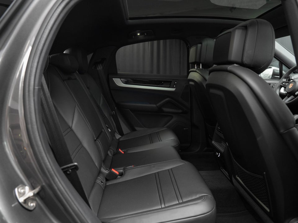 Porsche Cayenne 3,0 E-Hybrid Coupé Tiptr. 5d