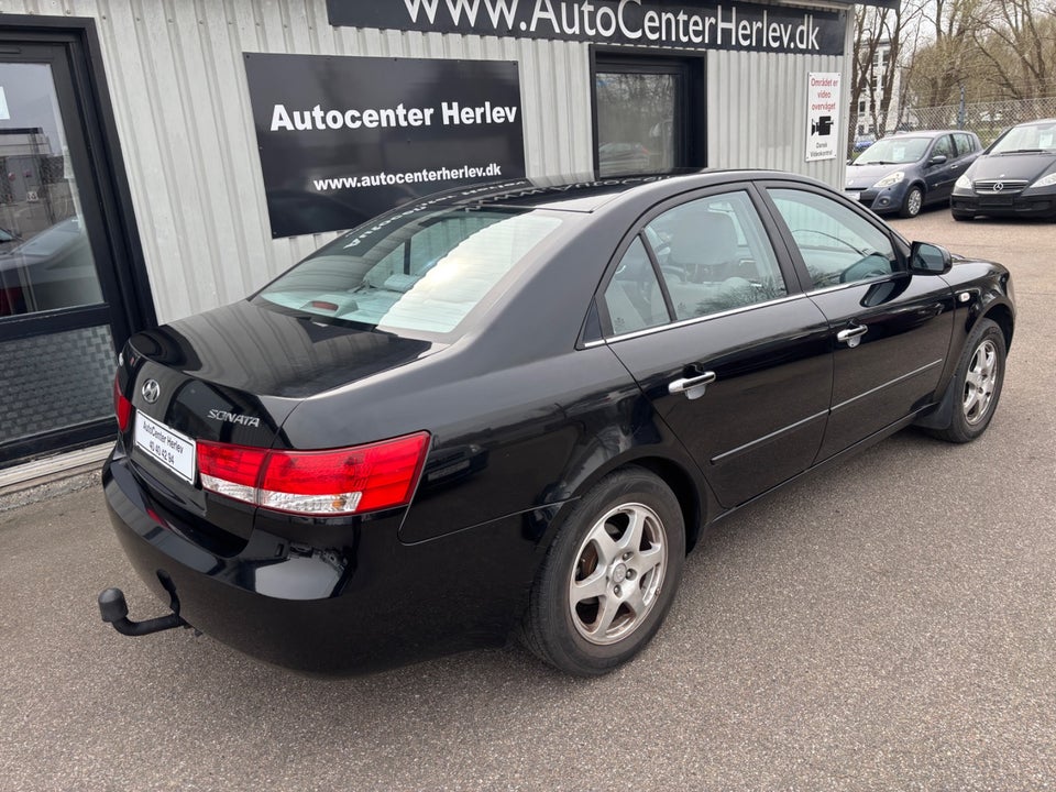 Hyundai Sonata 2,4 GLS 4d