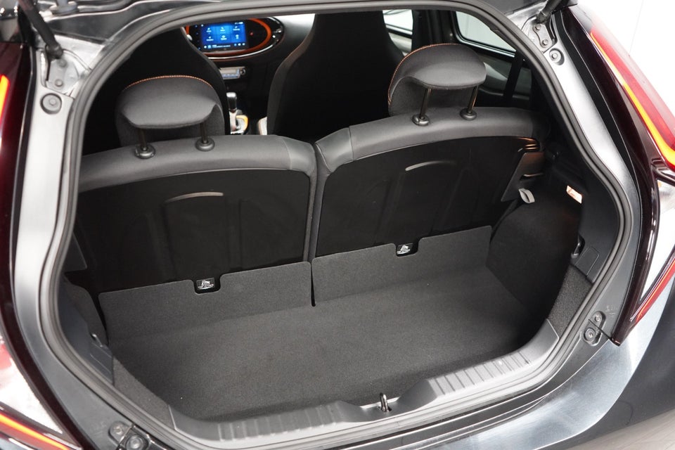 Toyota Aygo X 1,0 Limited s-CVT 5d