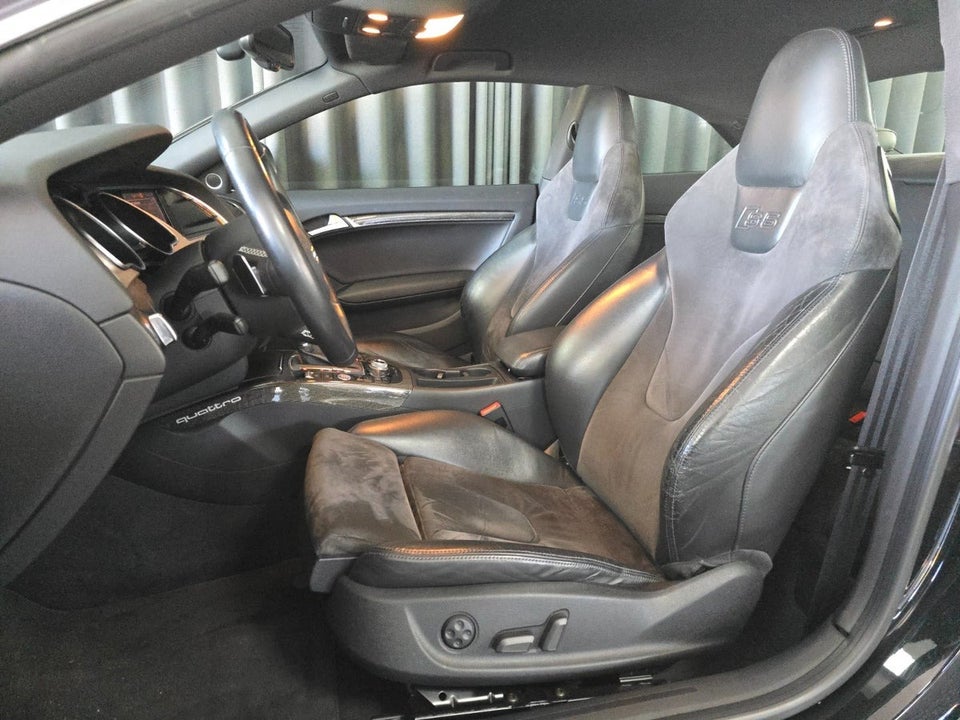 Audi S5 4,2 FSi Coupé quattro S-tr. 2d