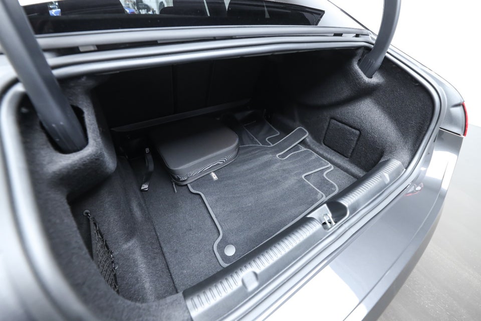 Mercedes EQE350+ AMG Line 4d