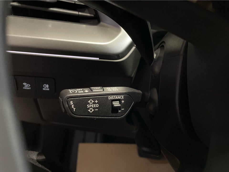 Audi Q4 e-tron 40 Attitude 5d