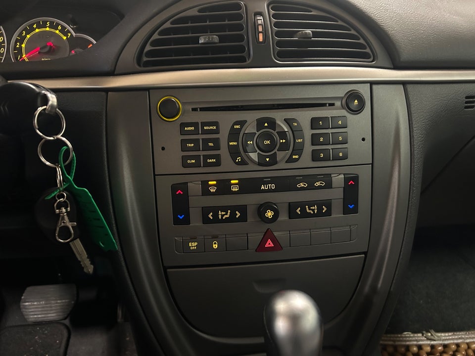 Citroën C5 2,0i 16V Elegance aut. 5d
