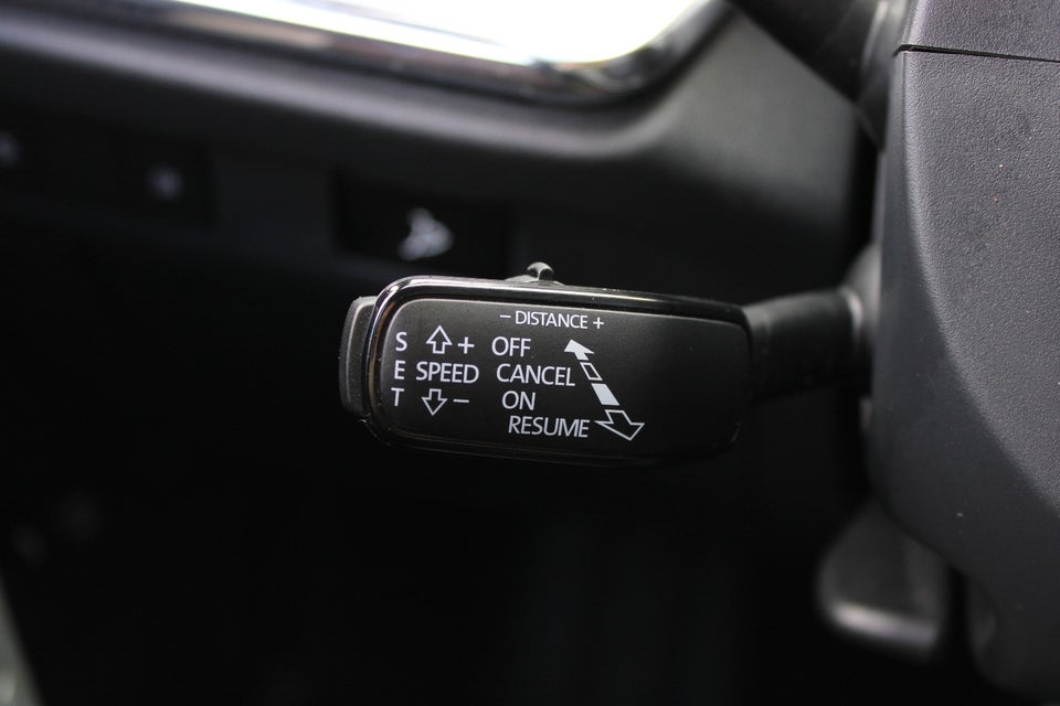 Skoda Enyaq 60 iV Loft 5d