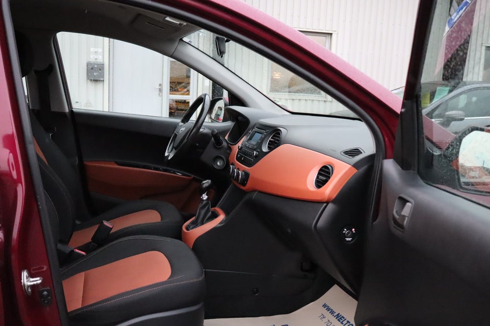 Hyundai i10 1,0 Style 5d