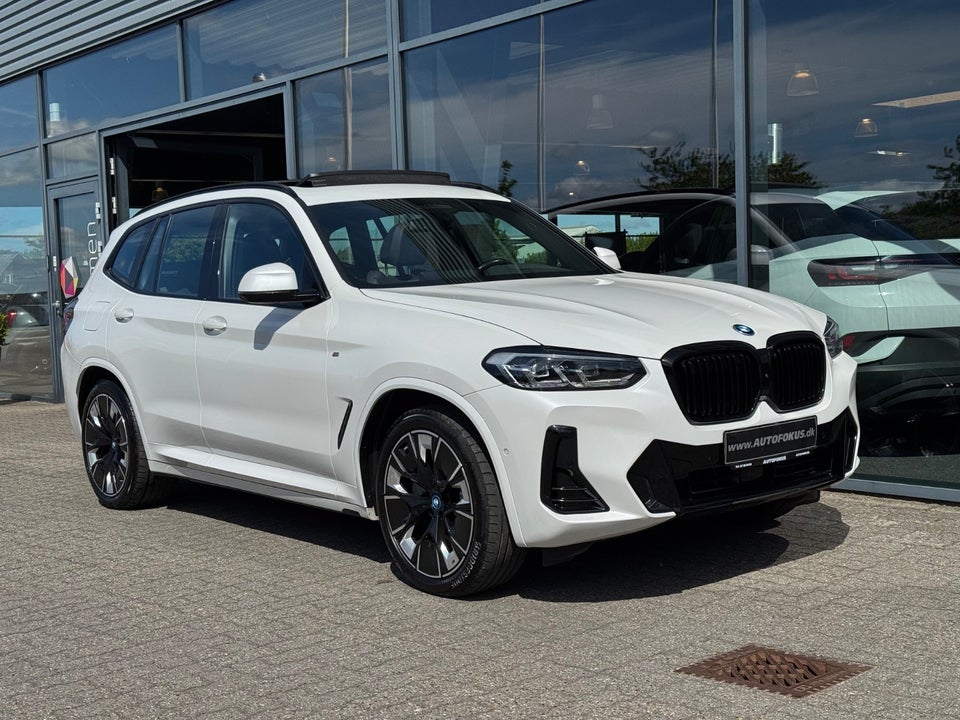 BMW iX3 Charged Plus M-Sport 5d