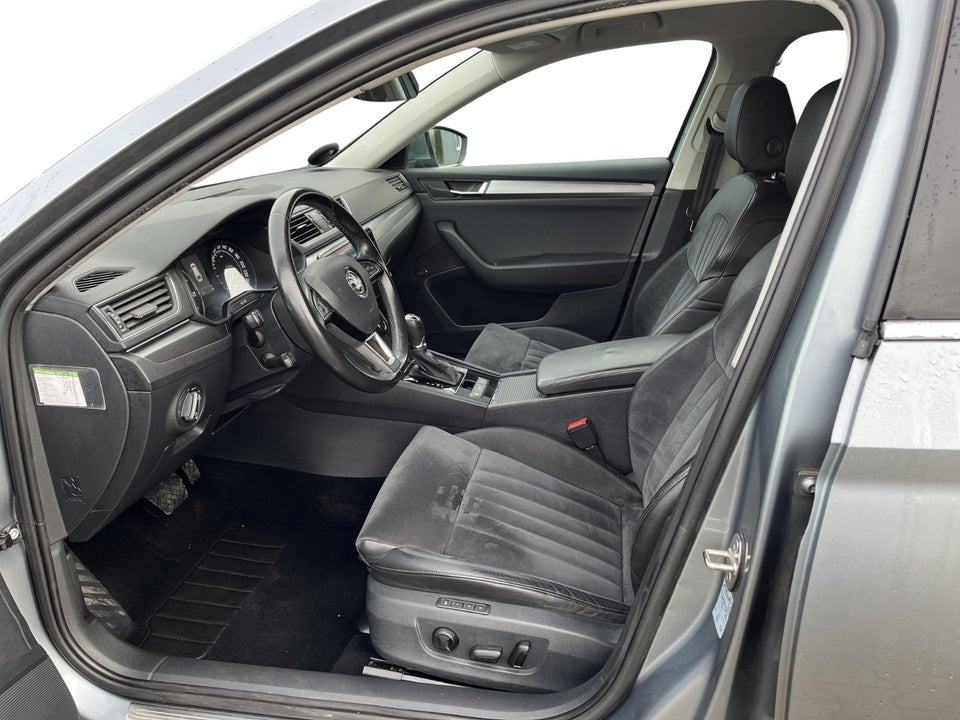 Skoda Superb 1,8 TSi 180 Style Combi DSG 5d