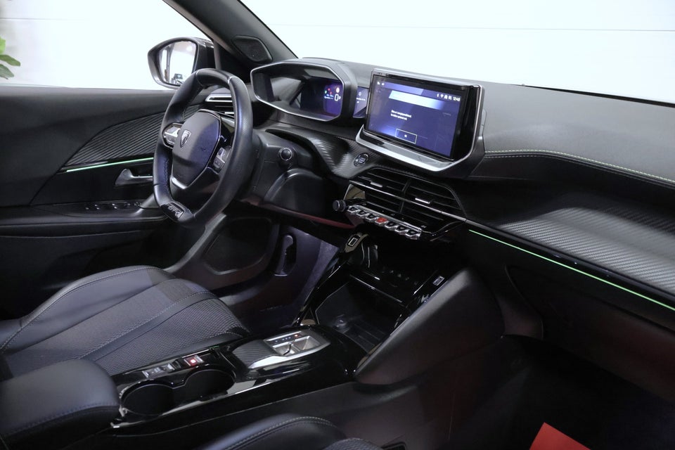 Peugeot e-2008 54 GT 5d