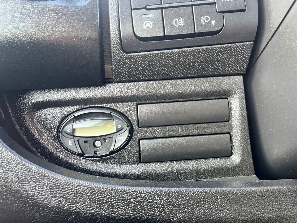 Peugeot Boxer 435 2,2 BlueHDi 165 L3H2 Premium