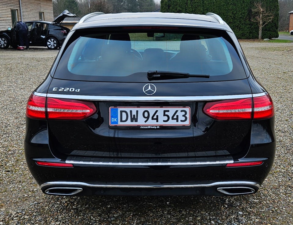 Mercedes E220 d 2,0 Avantgarde stc. aut. 5d