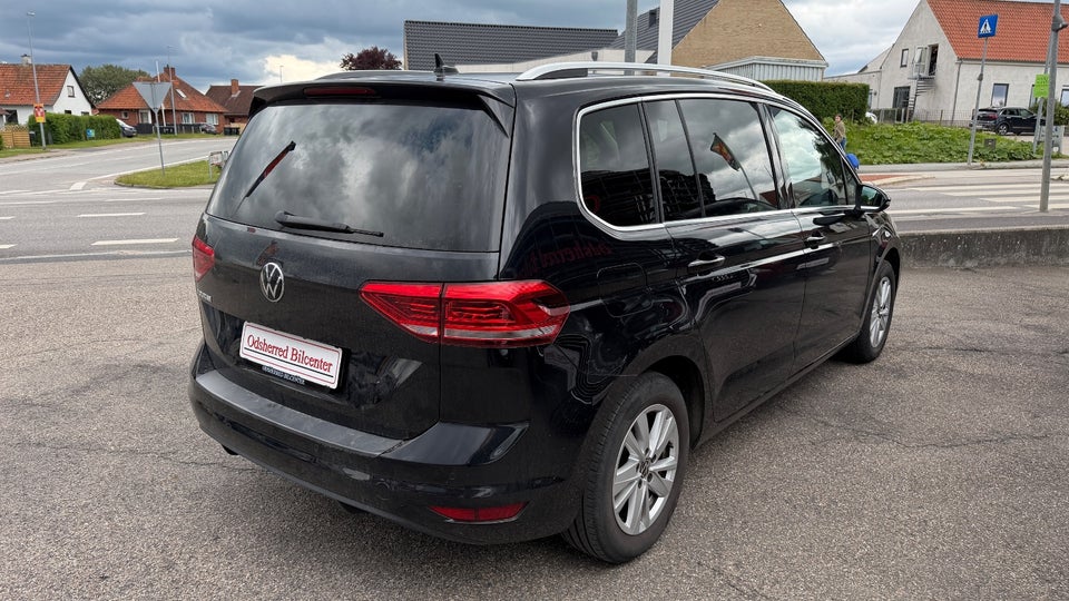 VW Touran 1,5 TSi 150 Highline+ DSG 7prs 5d